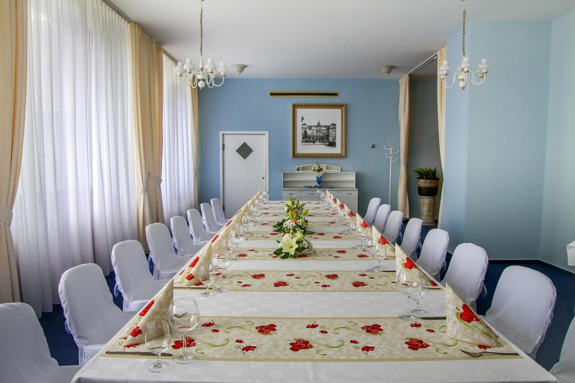 Ensana Splendid Hotel Piest'any Exterior foto